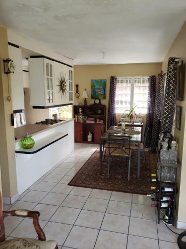 Casa Clara Vista