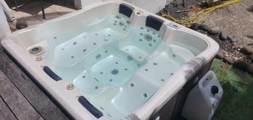 Zen Latitude Maison Chaleureuse Avec Jacuzzi Et Plage � 800 M