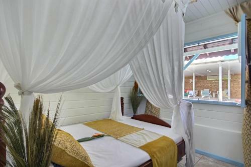 Villa Lyjade, 4 Ch, Piscine, Vue Mer
