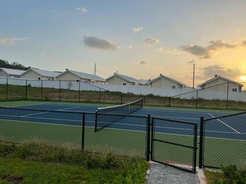 The Cozy Haven At Oceanpointe By The Beach