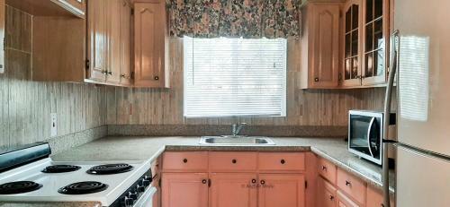 Jamaica Extended Stay / Golf Veiw Villa