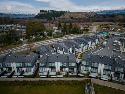 Stay At Ours - Alberttown
