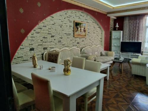 Hostal Rj Tourism And Guest House