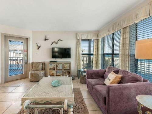 Sandpiper Beachfront Condos By Bender Vacation Rentals