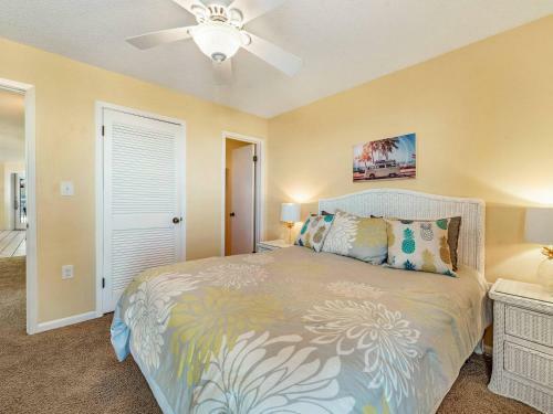 Sandpiper Beachfront Condos By Bender Vacation Rentals