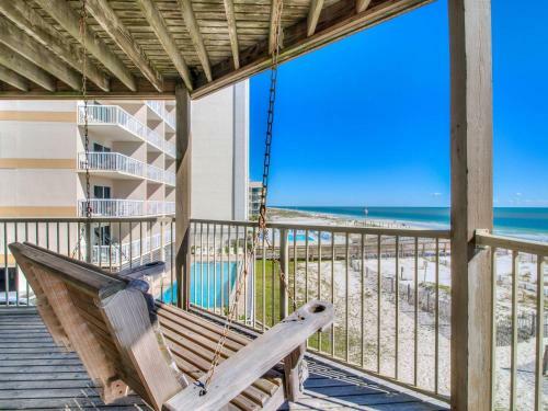 Sandpiper Beachfront Condos By Bender Vacation Rentals