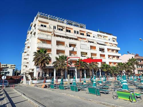 Palm Trees Apartment Durres