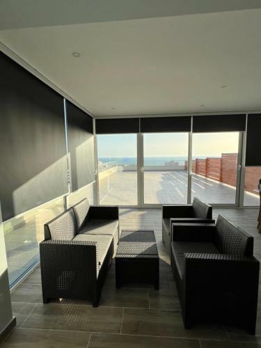 Lr 2-bedrooms Apartament Sea View 2