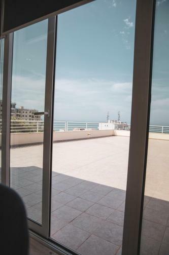 Lr 2-bedrooms Apartament Sea View 2