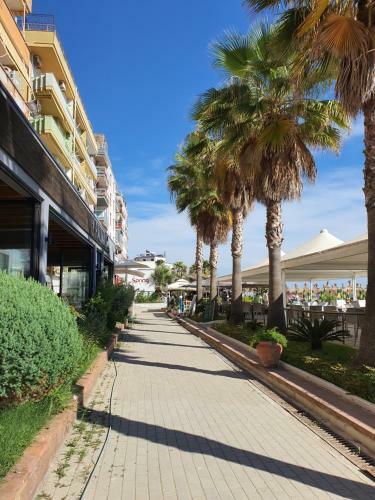 Palmas Seaside Apartment