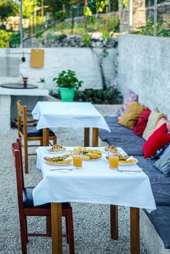 Hostal Patio Rooms Gjirokaster