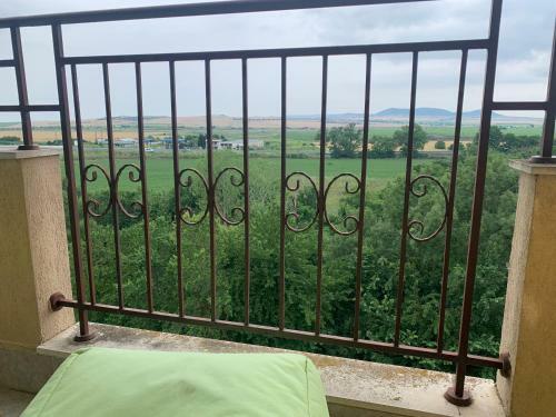 Beautiful Sea View Apartment In Aheloy