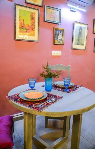 Hotel Paxlava Guesthouse & Restaurant