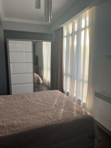 2 Bedroom Apartment With Amazing View