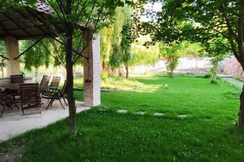 Villa Goshdream Guesthouse