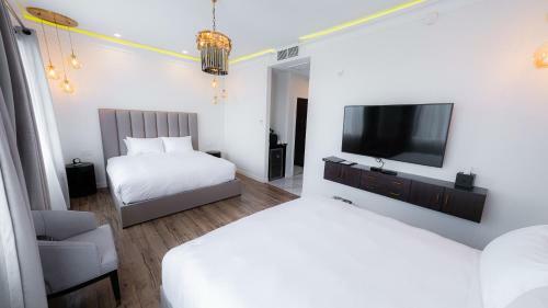 Hotel Mount Alverno Luxury Resorts