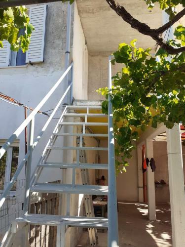 Hostal Gezos Apartment