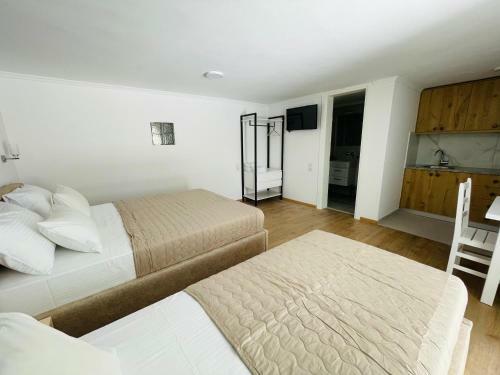Apartamento Mpolanos Guesthouse