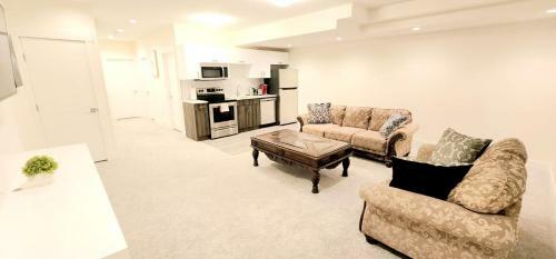 Famous 1-bedroom Home In Calgary Center
