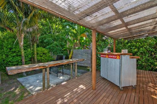 Matapouri Hideaway - Matapouri Holiday Home