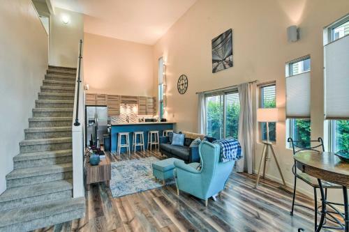 Stylish Anchorage Townhome About 1 Mi To Downtown