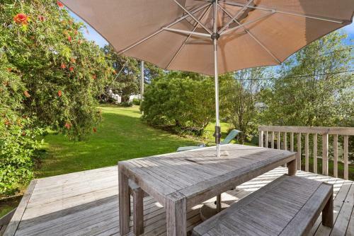 Martin's Bay Magic - Martins Bay Holiday Home