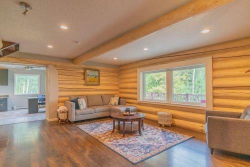 The Chetana Ridge Cabin