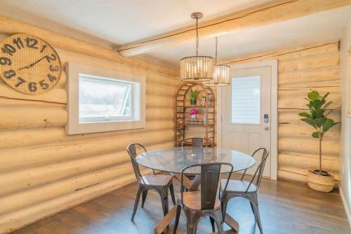The Chetana Ridge Cabin