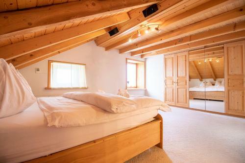Apartamento Zentrale Penthouse Im Haus Padrun