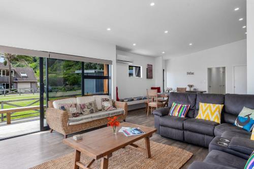 The Golden Spot - Ohope Holiday Home