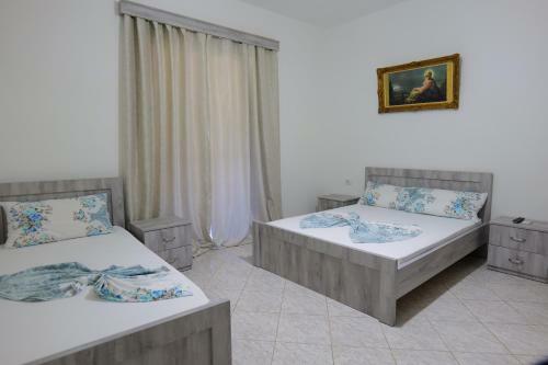 Bed & Breakfast Vila Panorama Piqeras