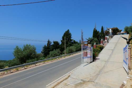 Bed & Breakfast Vila Panorama Piqeras