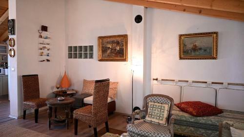 Bed & Breakfast Topalli Vila