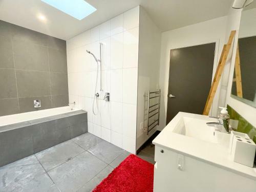 Onetangi Nest - Waiheke Escapes