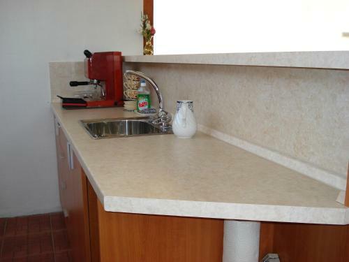 Hostal Levterovi Guest Rooms
