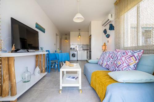 1- Bedroom Apartment Near Meneou Beach