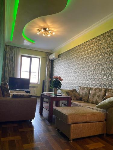 Apartamento Central House With Nice Balcony On Mashtots Ave.