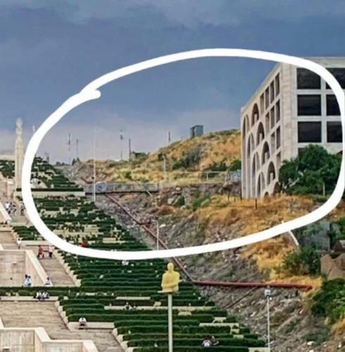 Apartements Near Republic Square