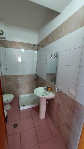 Sweetview 2-bedroom Apartment With 3 Balcony Seaview