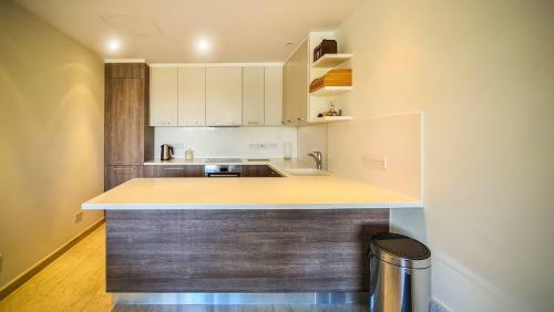 Marina Limasool 3 Bedroom Apartment & Pool