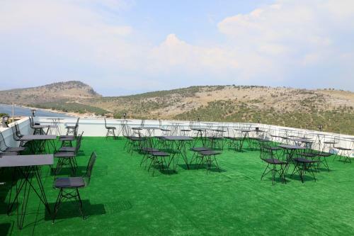 Hotel Golden Hill Ksamil