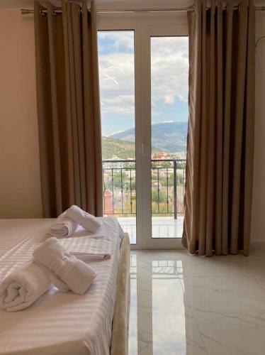 Hotel Golden Hill Ksamil