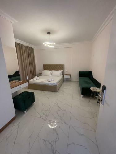Hotel Golden Hill Ksamil