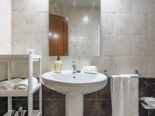 Apartamento Alcal� Del Rio! 1a