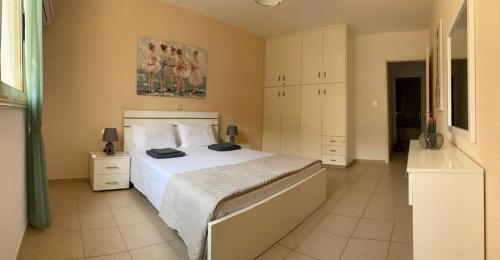 Royal Seacrest Modern Ground Floor Apartment C G 5