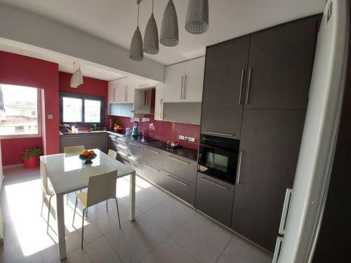 Apartamento Pafos City Break Flat