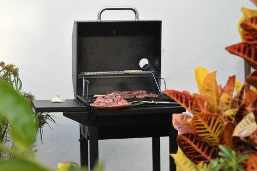 Apartamento Hostpal Beautiful Downtown Home, Jacuzzi And Grill