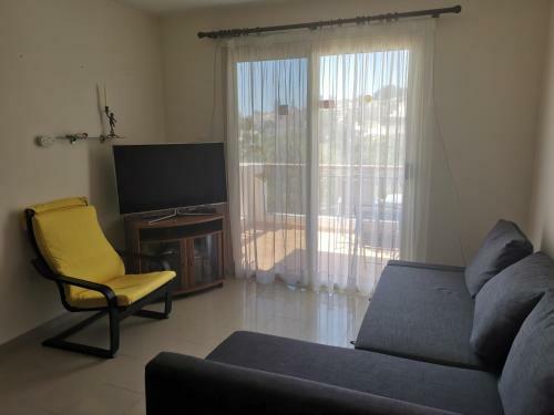 Peyia Apartment Near The Sea