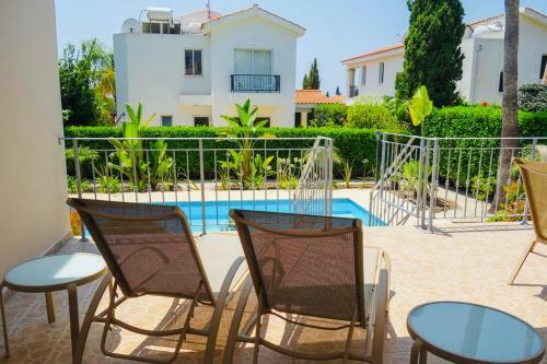 Villa Katerina: Coral Bay, Laourou Beach