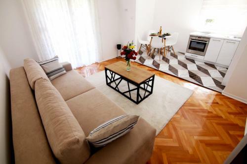 Apartamento Cvijetna Oaza
